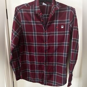 DC Long Sleeve Button Up Shirt Size M Burgundy And Black Color Plaid